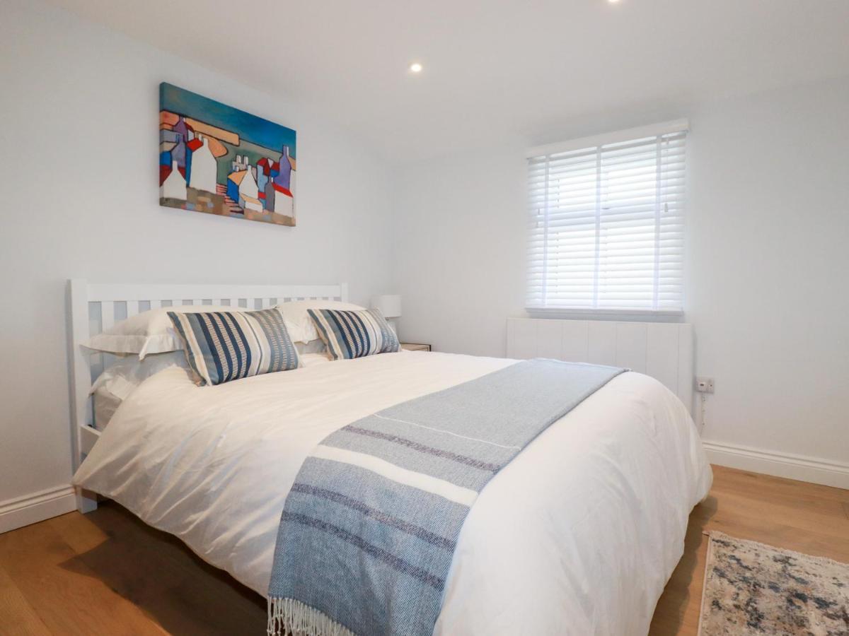 Beach Cottage Helston Bagian luar foto