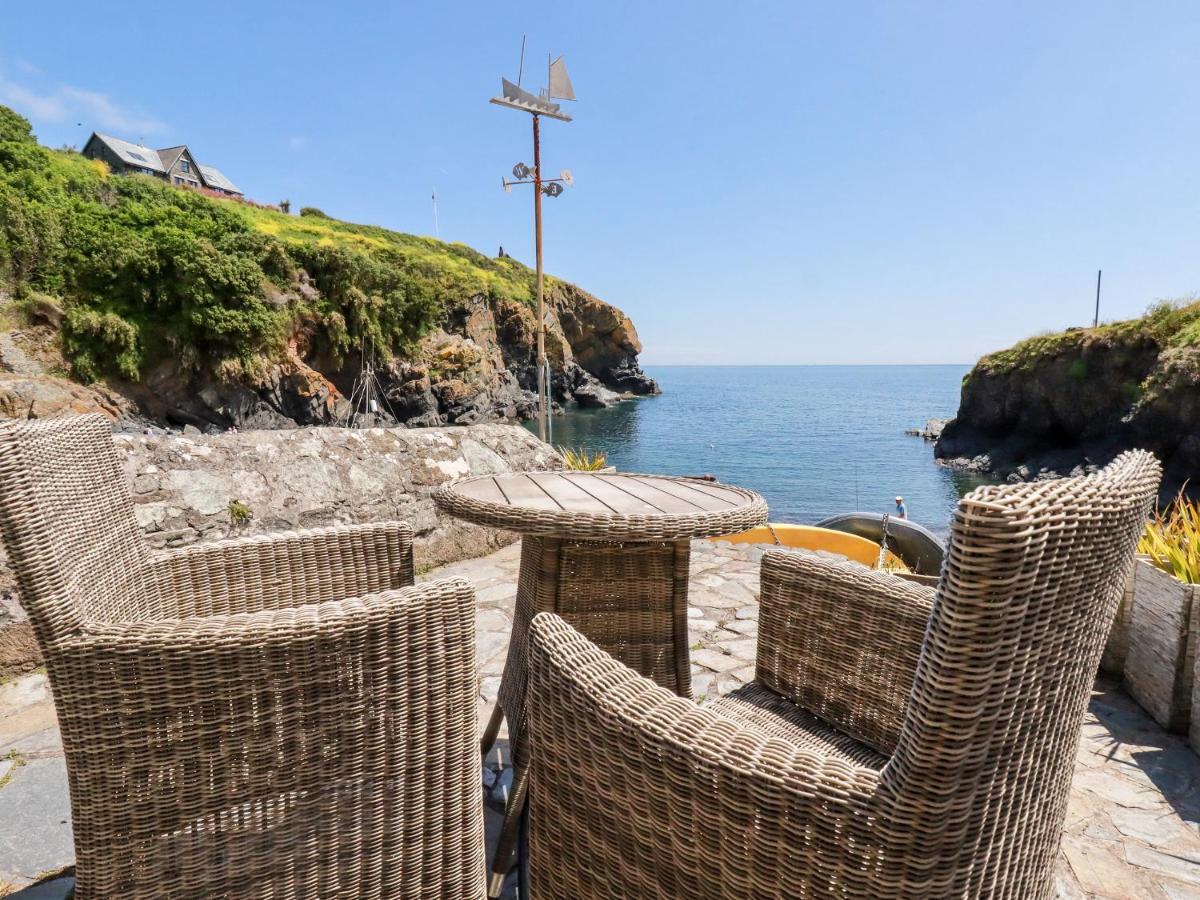 Beach Cottage Helston Bagian luar foto